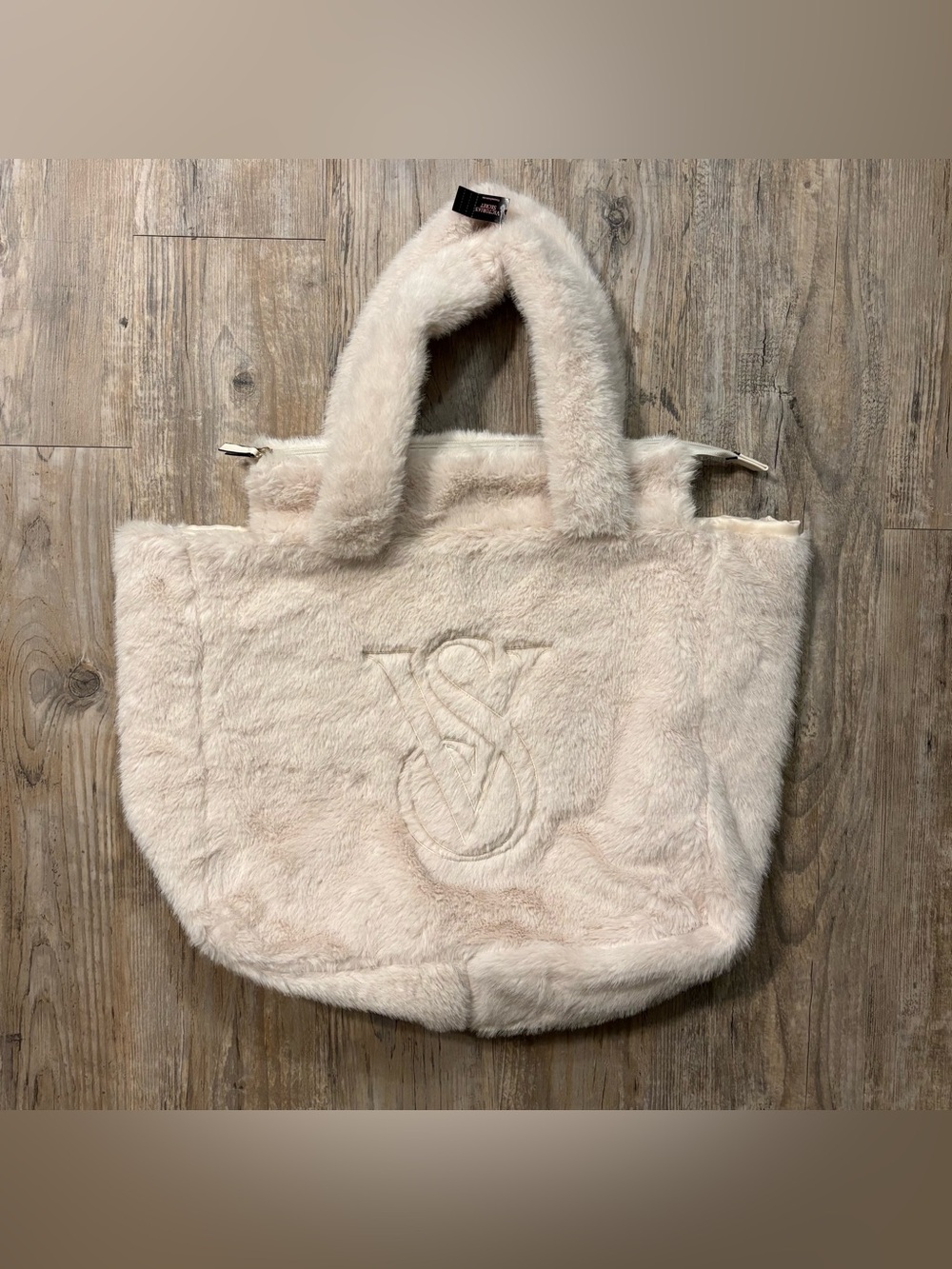 NWT Victoria’s Secret Faux Fur Tote Bag Cream, Off White, Soft, Fluffy